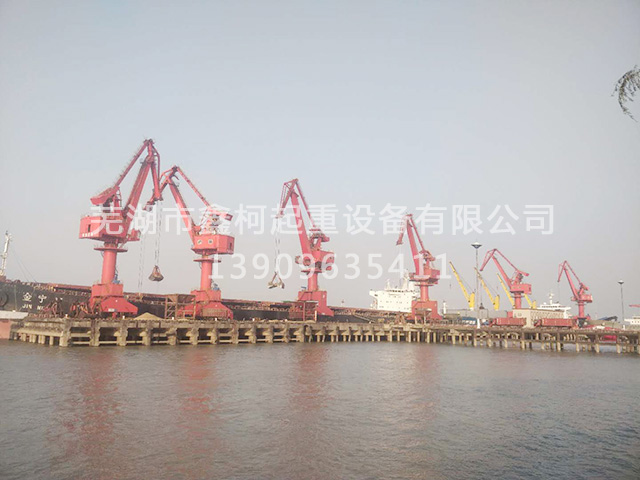 ���̰���