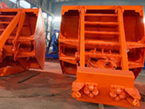 手動液壓抓斗和電動液壓抓斗哪個更安全